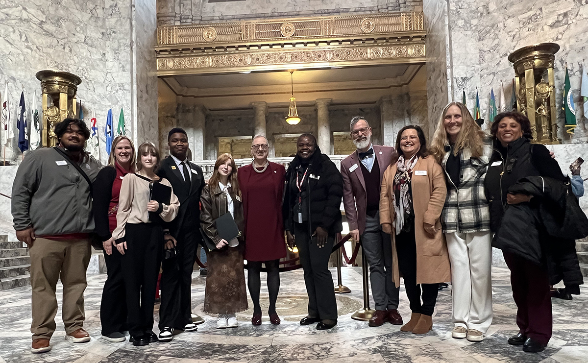 Representatives from Pierce College in the Legislative Building rotunda